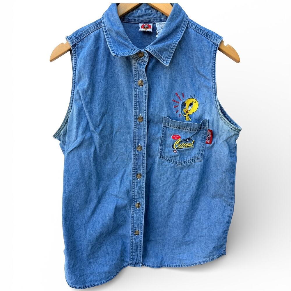 Looney Tunes Tweety Bird Denim Sleeveless Shirt Womens L Vintage Blue Button Up